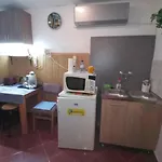 Kata Διαμέρισμα