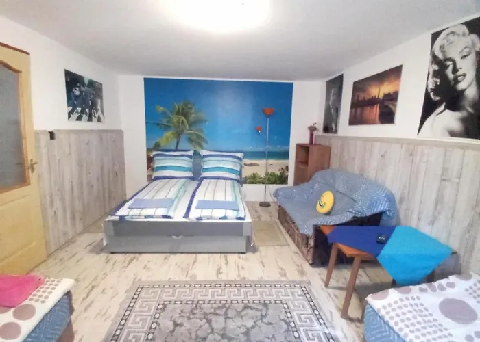 Kata Apartment *